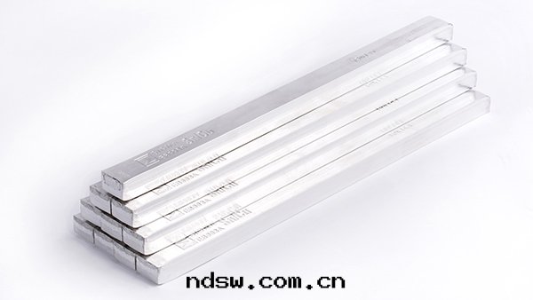 東(dōng)莞星(xīng)威講解(jiě)焊锡(xī)条(tiáo)使用指南(nán)