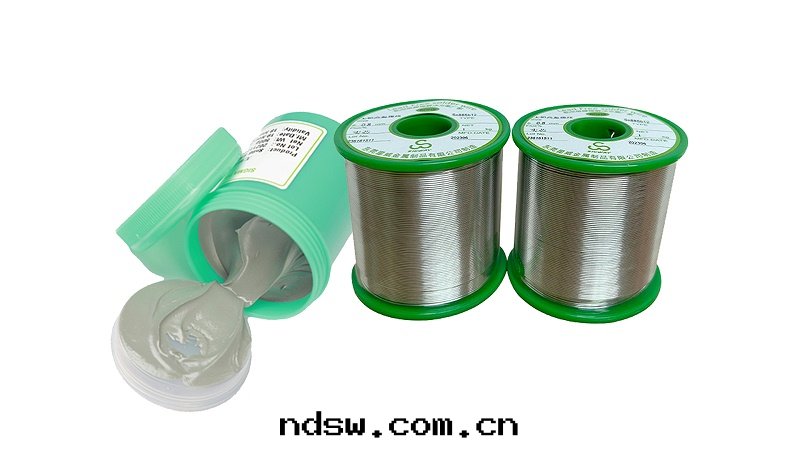 焊锡(xī)膏和(hé)焊锡(xī)丝(sī)的(de)區(qū)别