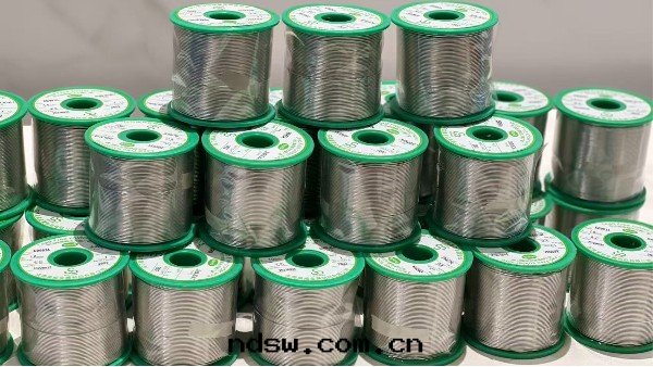 無铅(qiān)免洗焊锡(xī)丝(sī)